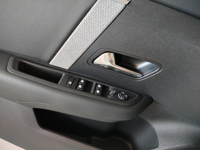 CITROEN C4 usata, con Telecamera per parcheggio assistito