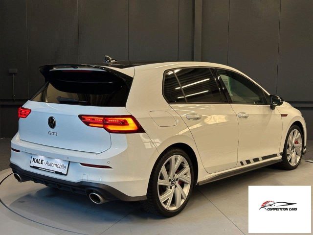 VOLKSWAGEN Golf usata, con Airbag laterali