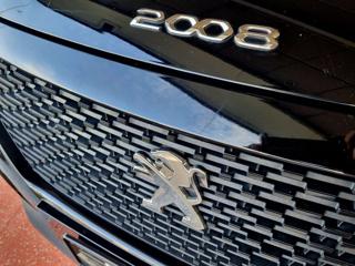 PEUGEOT 2008 usata, con Controllo trazione