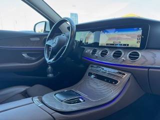 MERCEDES-BENZ E 220 usata, con Climatizzatore