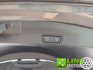 ALFA ROMEO Stelvio usata, con Fari Xenon