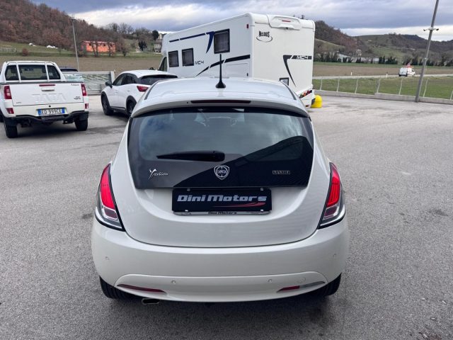 LANCIA Ypsilon usata, con Autoradio