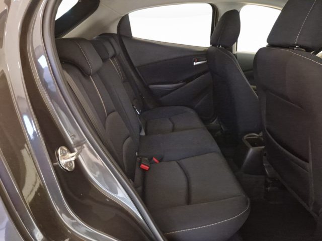 MAZDA 2 usata, con Telecamera per parcheggio assistito
