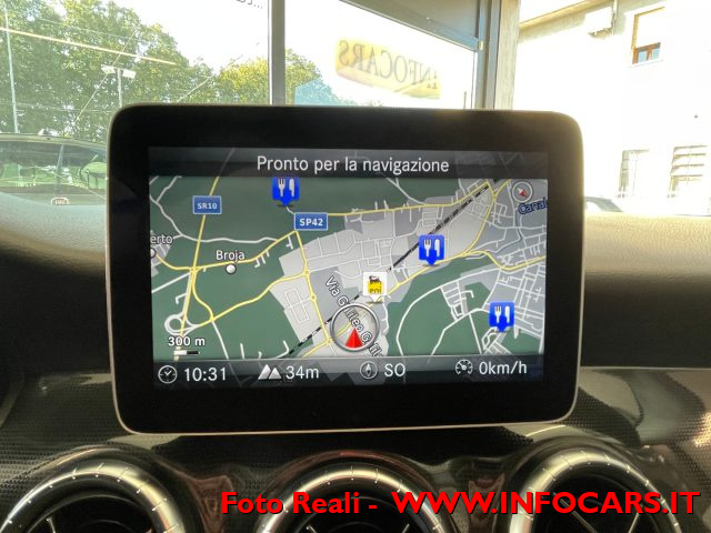 MERCEDES-BENZ CLA 180 usata, con Servosterzo