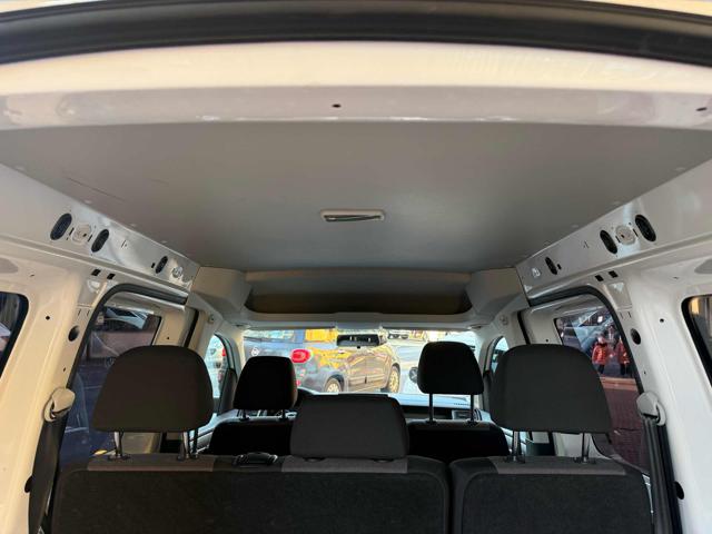VOLKSWAGEN Caddy usata 17