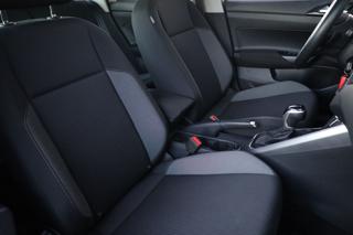 VOLKSWAGEN Taigo usata, con Fari full-led