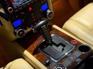 VOLKSWAGEN Touareg usata, con Cruise Control