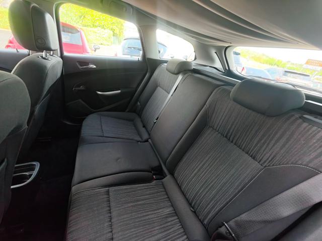 OPEL Astra usata, con Cruise Control