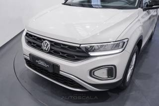 VOLKSWAGEN T-Roc usata, con Specchietti laterali elettrici