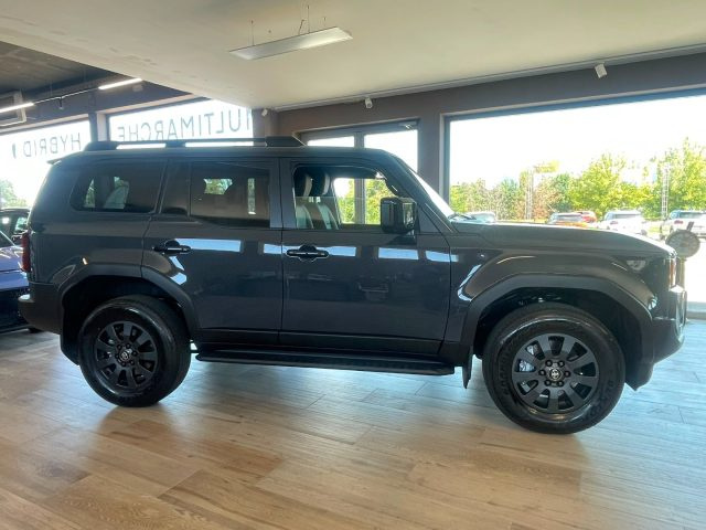 TOYOTA Land Cruiser usata, con Chiusura centralizzata