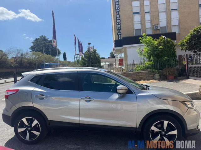 NISSAN Qashqai usata, con Autoradio