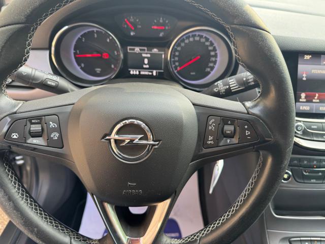 OPEL Astra usata, con Boardcomputer