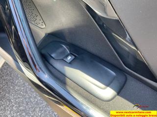 PEUGEOT 208 usata 60
