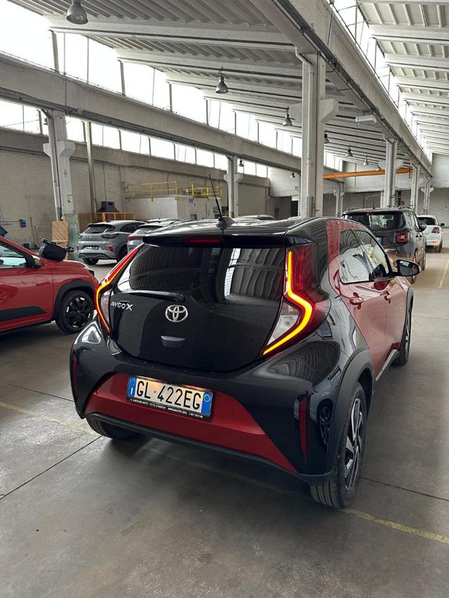 TOYOTA Aygo X usata, con Sedile posteriore sdoppiato
