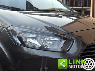 FORD Tourneo Courier usata, con Isofix