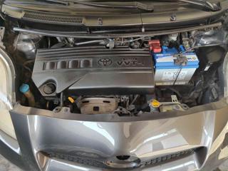 TOYOTA Yaris usata, con Volante in pelle