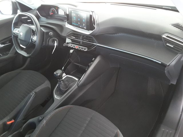 PEUGEOT 2008 usata, con Cruise Control