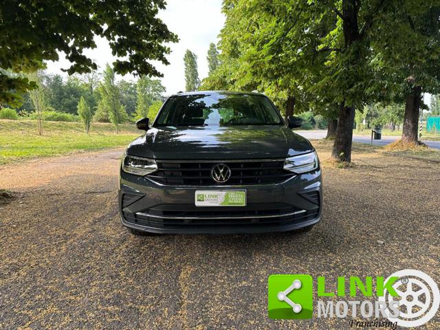 VOLKSWAGEN Tiguan usata, con Airbag