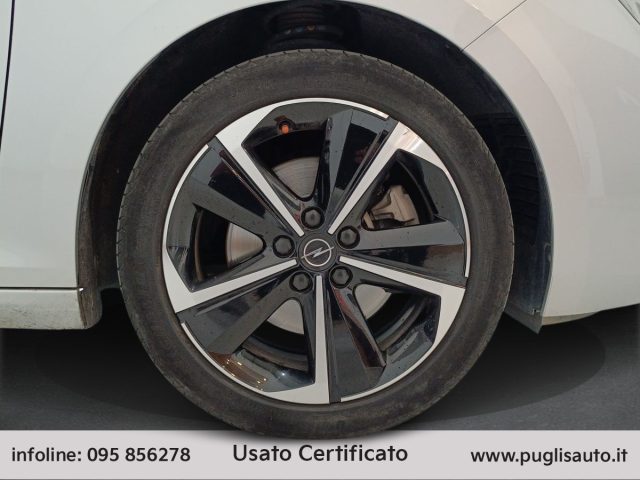 OPEL Astra usata, con Fari LED