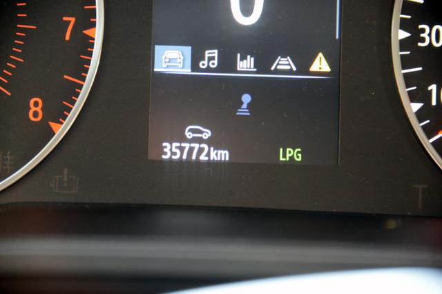 RENAULT Clio usata, con Controllo elettronico della corsia