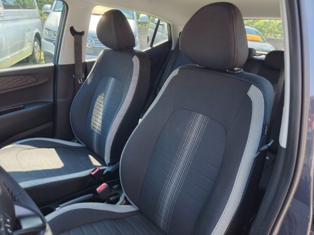 HYUNDAI i10 usata, con Sistema di navigazione