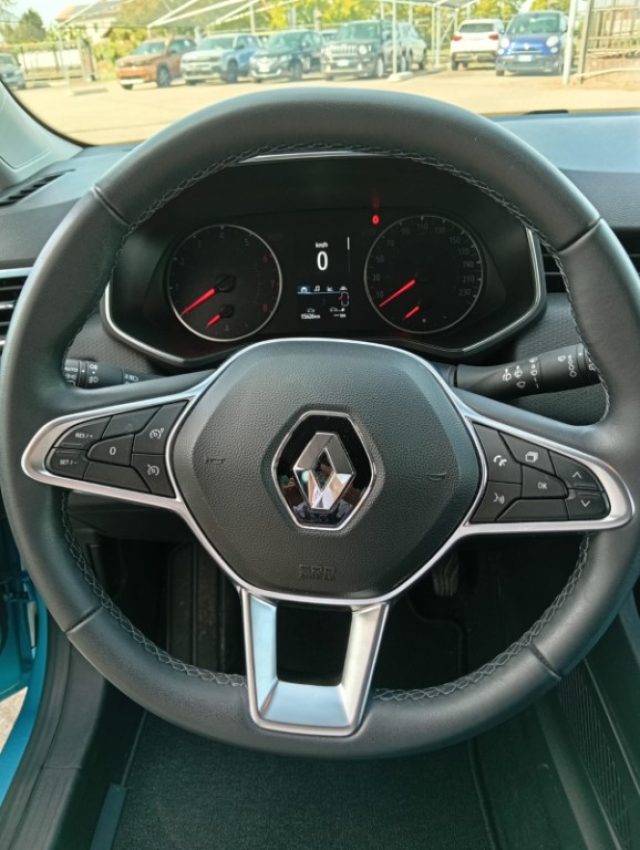 RENAULT Clio usata, con Sedile posteriore sdoppiato