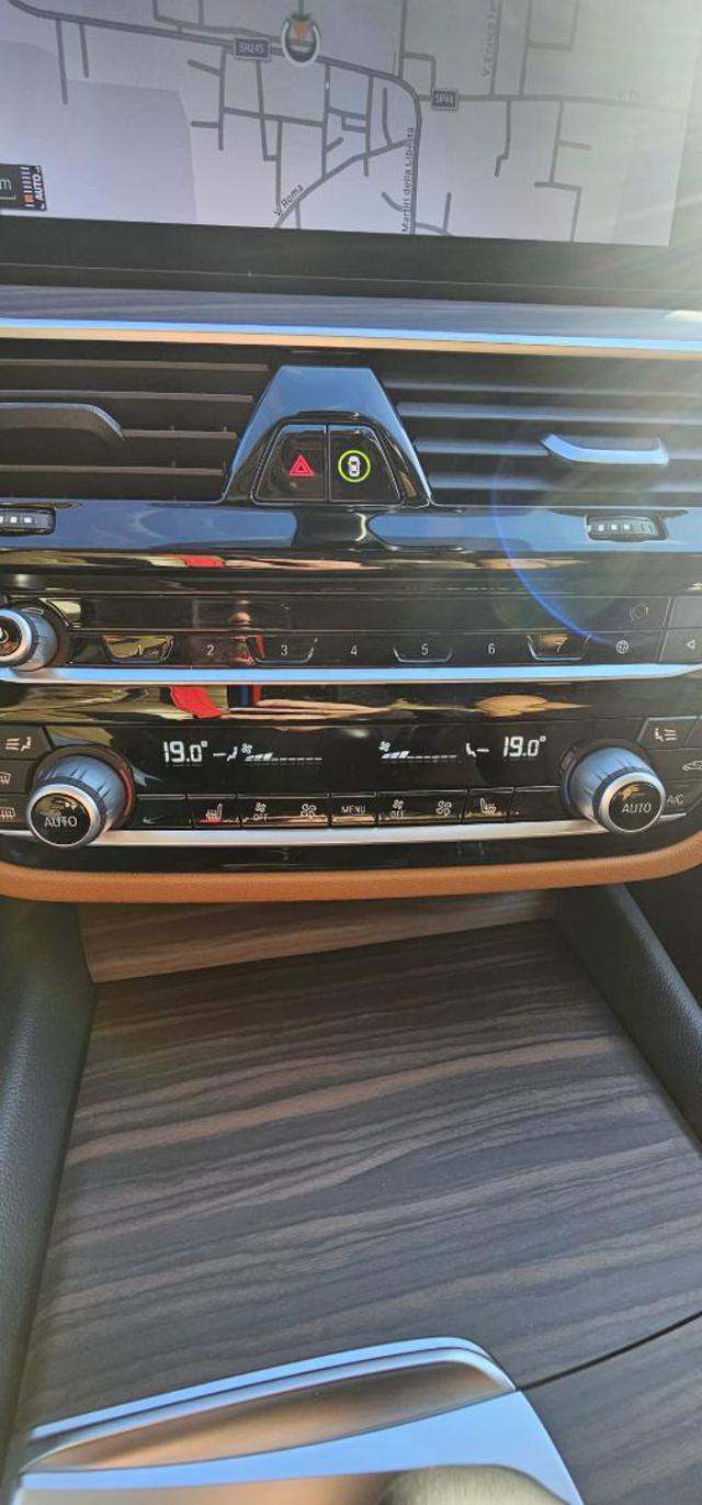 BMW 520 usata, con Regolazione elettrica sedili