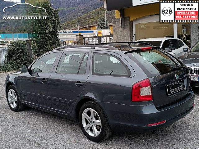SKODA Octavia usata, con Specchietti laterali elettrici