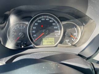 TOYOTA Yaris usata, con Airbag testa