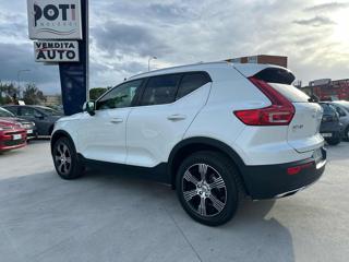 VOLVO XC40 usata, con Autoradio