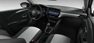 OPEL Corsa usata, con Autoradio