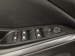 OPEL Grandland X usata, con Park Distance Control