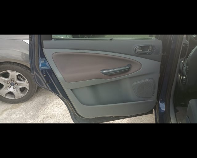 FORD Galaxy usata, con ESP