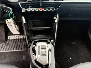 PEUGEOT 208 usata, con Airbag testa