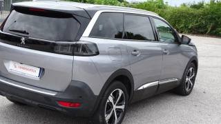 PEUGEOT 5008 usata, con Sensore di luce