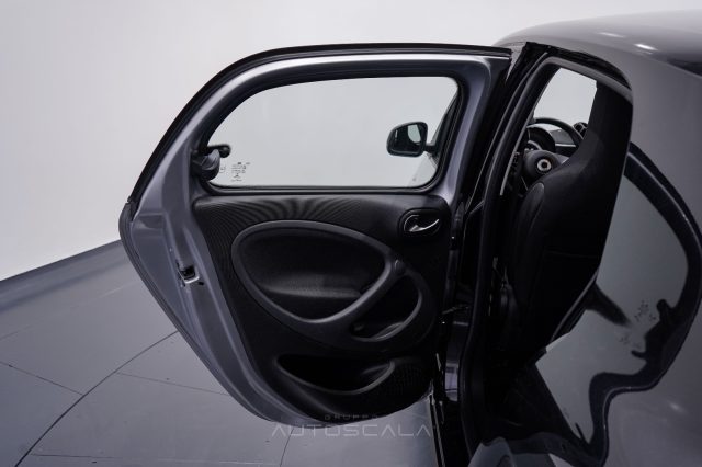 SMART ForFour usata 18