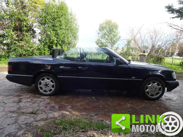 MERCEDES-BENZ CE 300 usata, con ESP
