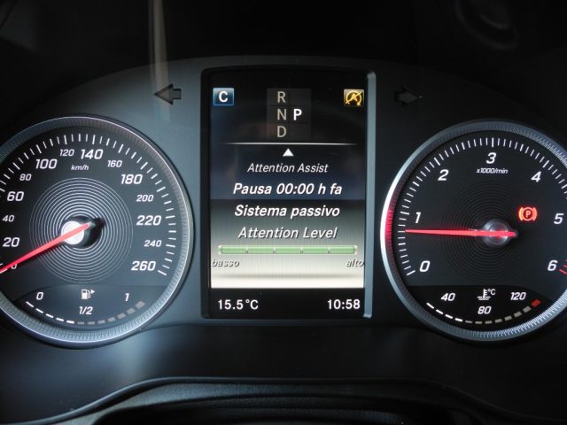 MERCEDES-BENZ GLC 250 usata, con Luci diurne LED