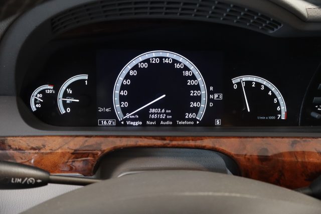 MERCEDES-BENZ S 500 usata, con Controllo automatico clima