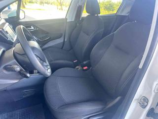 PEUGEOT 208 usata, con Alzacristalli elettrici