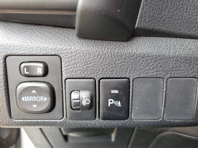 TOYOTA Auris usata, con Telecamera per parcheggio assistito