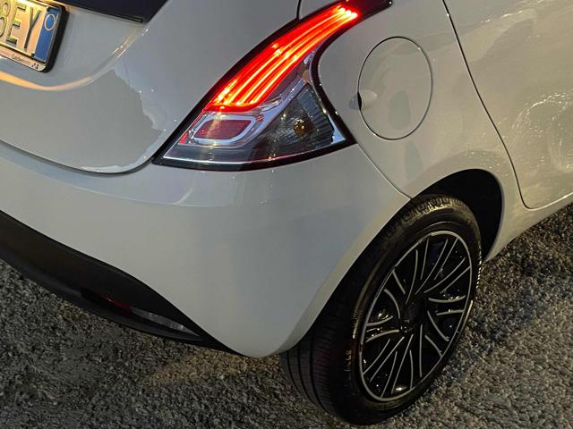 LANCIA Ypsilon usata 19