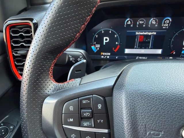 FORD Ranger Raptor usata, con Touch screen