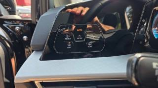 VOLKSWAGEN Golf usata, con Touch screen
