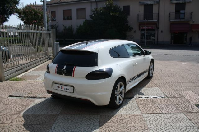 VOLKSWAGEN Scirocco usata, con Autoradio