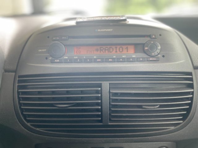 FIAT Punto usata 16