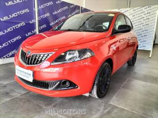 LANCIA Ypsilon 1.0 FireFly 5 porte S&S Hybrid Ecochic Silver