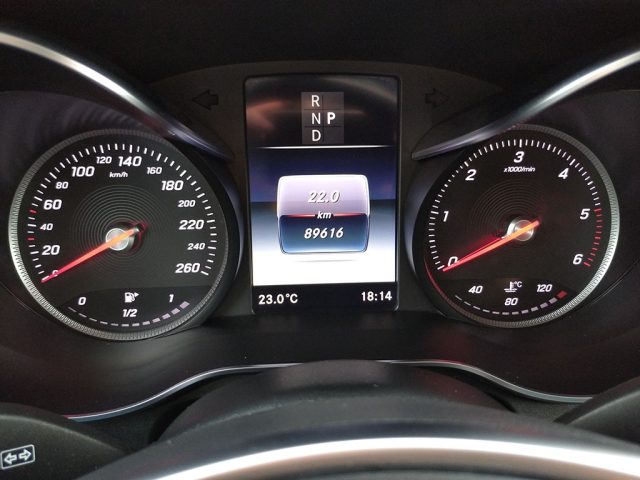 MERCEDES-BENZ GLC 250 usata, con Portellone posteriore elettrico