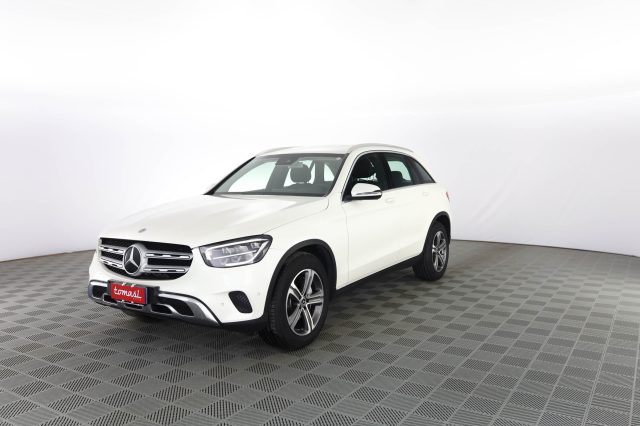 MERCEDES-BENZ CLA usata 0