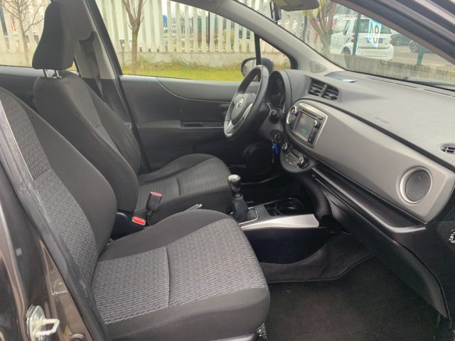 TOYOTA Yaris usata, con Controllo trazione